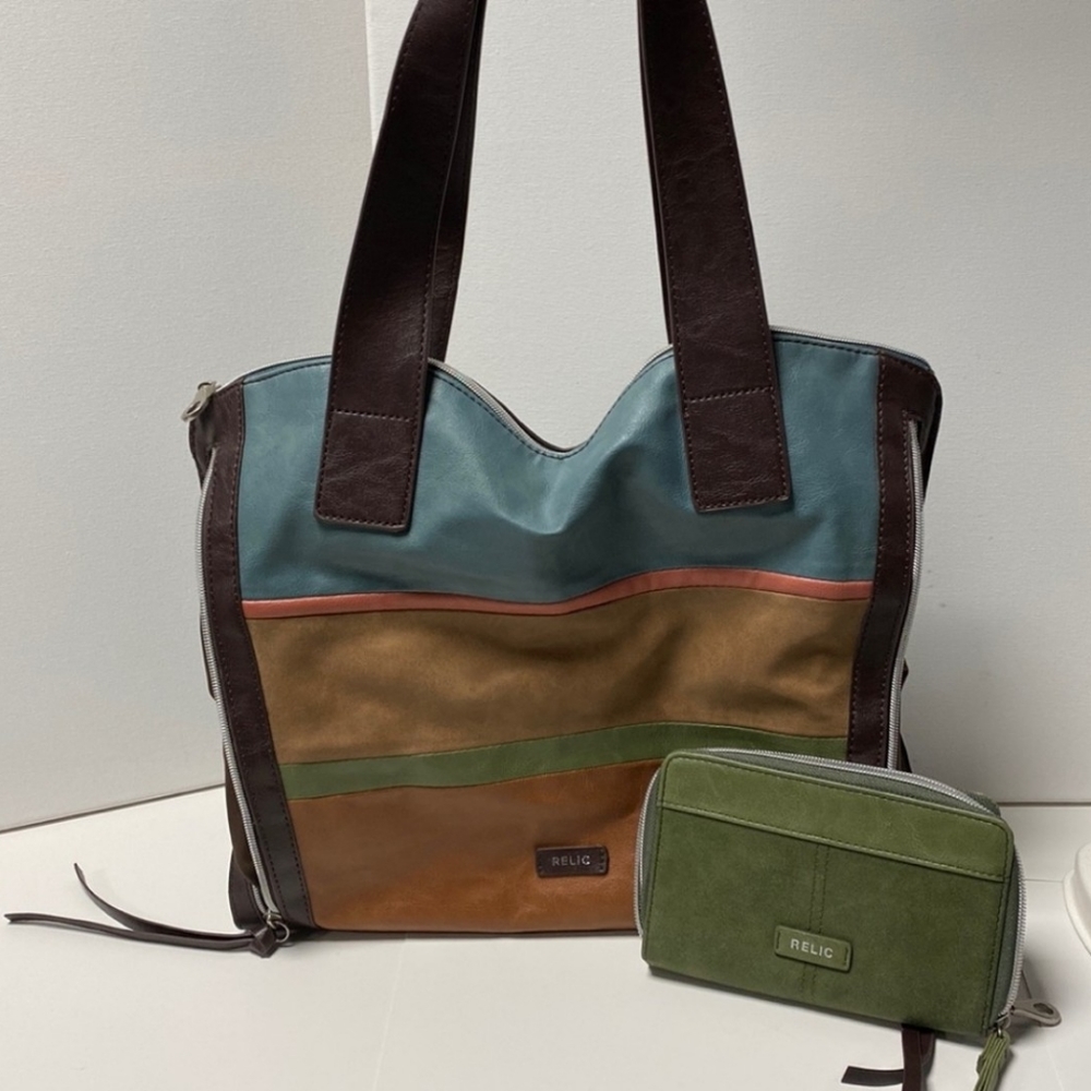 Relic tote